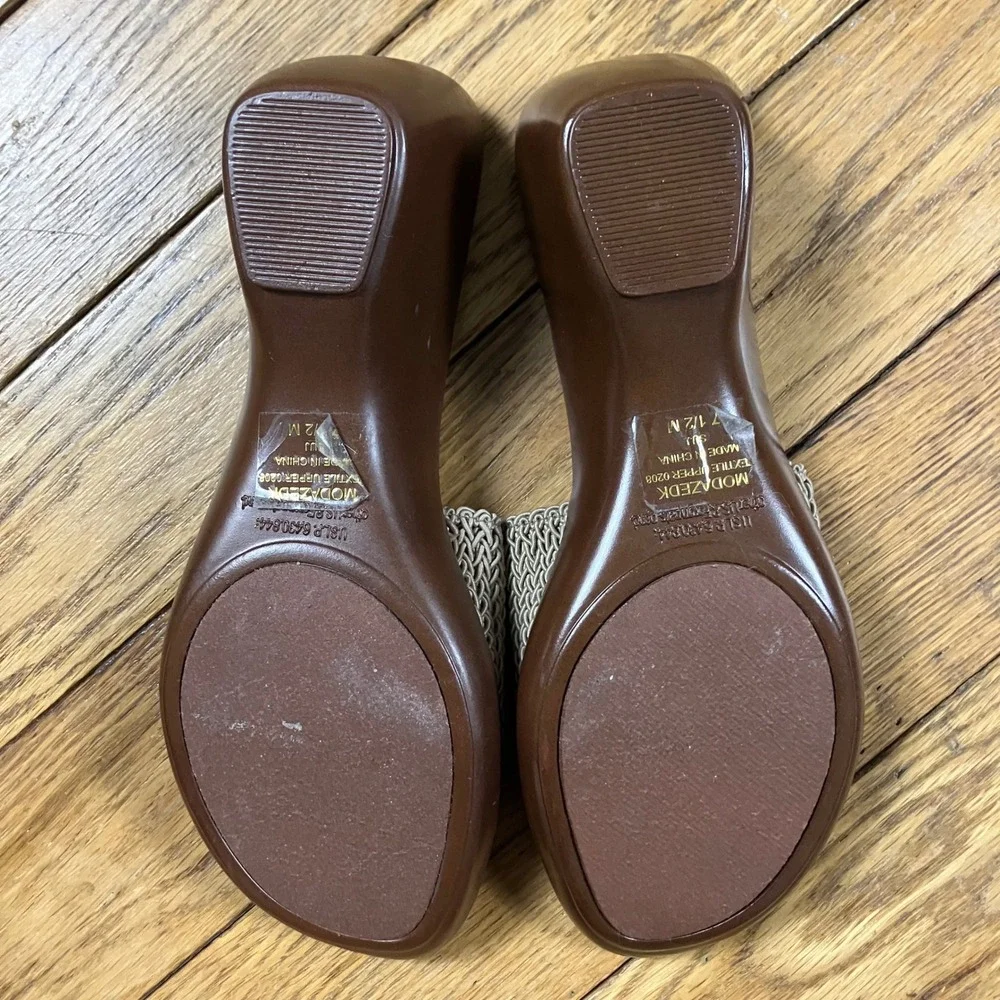 Y2K MOOTSIES TOOTSIES Wedge Sandals Women's 7 1/2 M Tan‎ Woven Strap Comfort